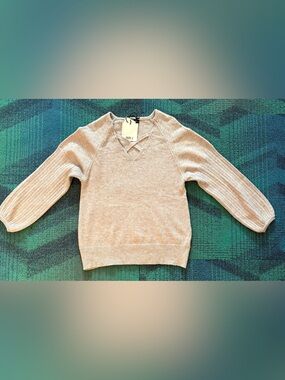 Very J Women's V-Neck Sweater in Heather Gray